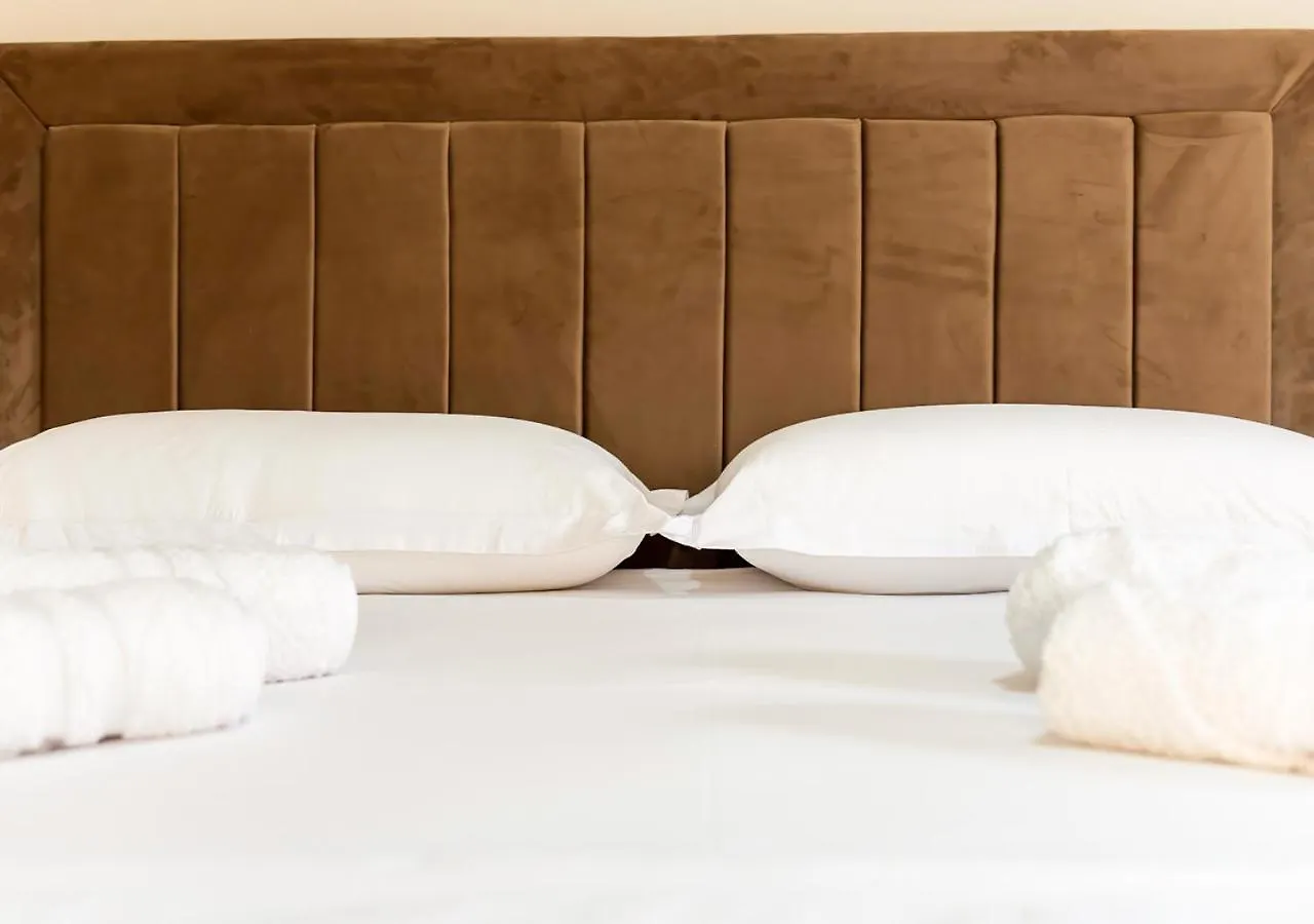 Home Inn Apartment 2 Near City Center Tirana